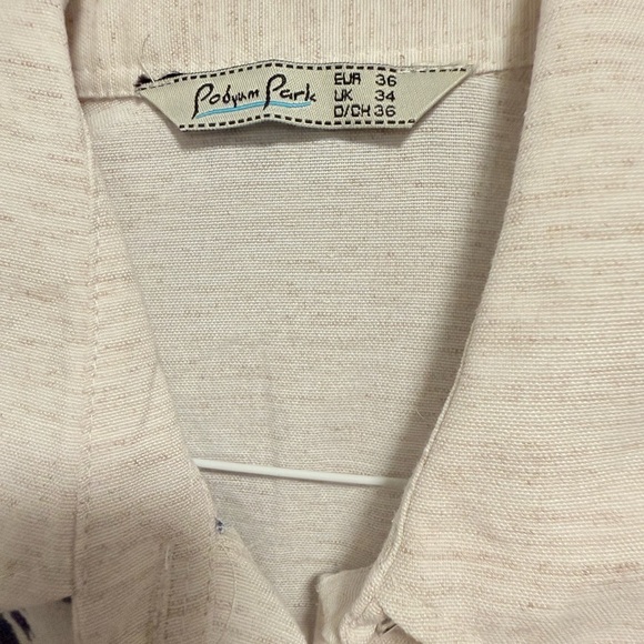 Pobyum Park Cream and Blue Leaf Print Button-Up Shirt - Picture 4 of 9